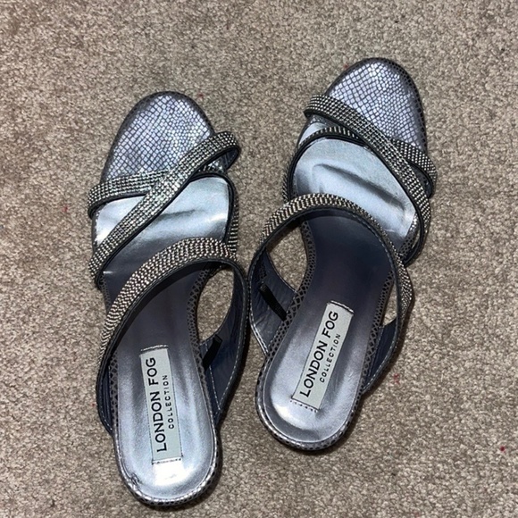 Shiny wedges with sparkly straps - Picture 1 of 4